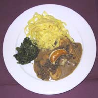 Seezungenfilets an Morchelrahmsauce